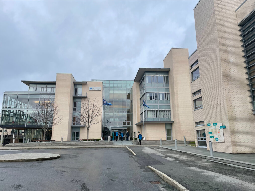 Bilde fra campus Ålesund